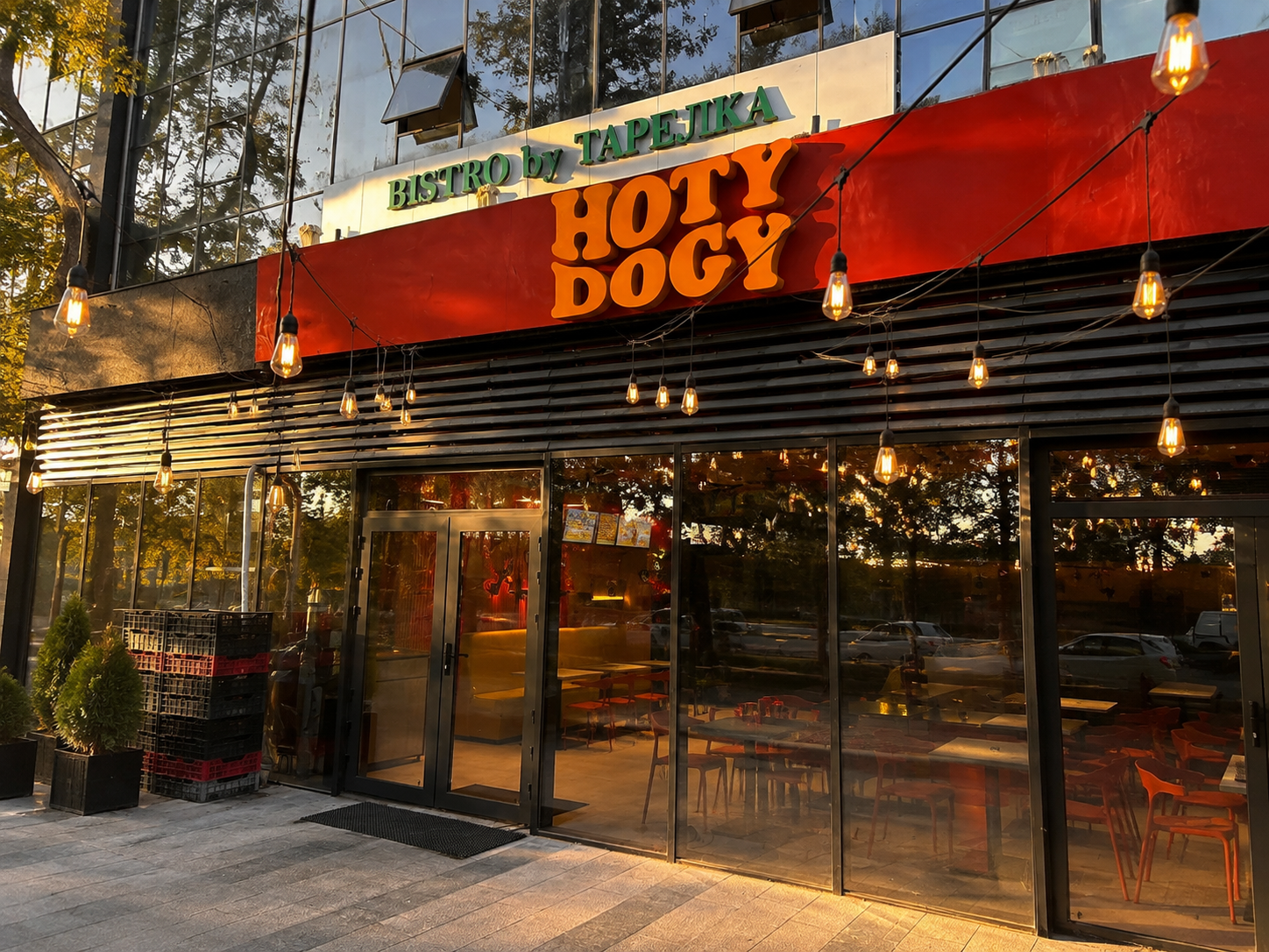 Hoty Dogy IT Park - Фасад и экстерьер